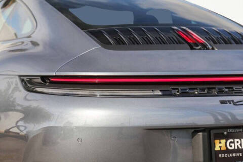 2025 Porsche 911 Carrera