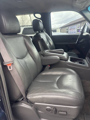 2005 GMC Sierra 2500HD SLT