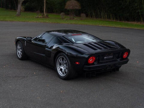2005 Ford GT