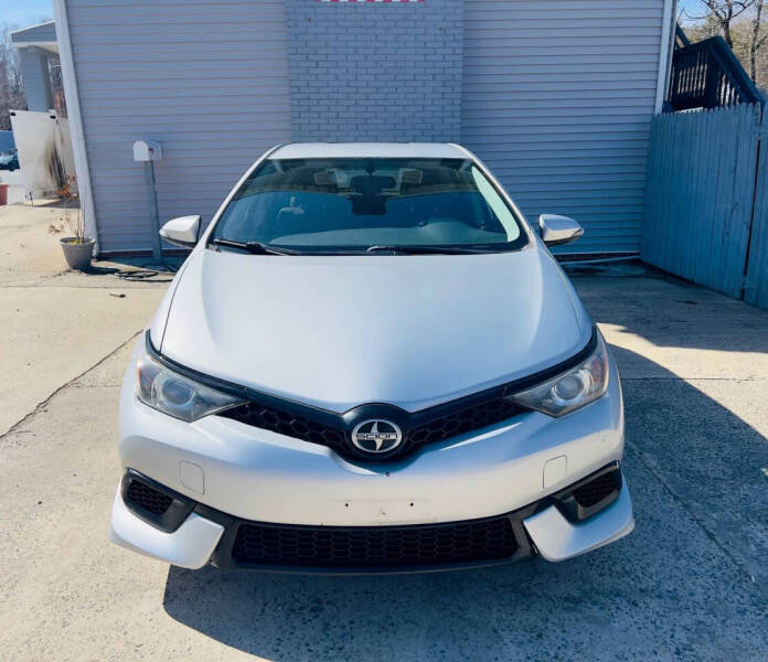 2016 Scion iM