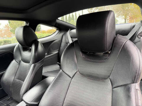 2013 Hyundai Genesis Coupe 3.8 Track
