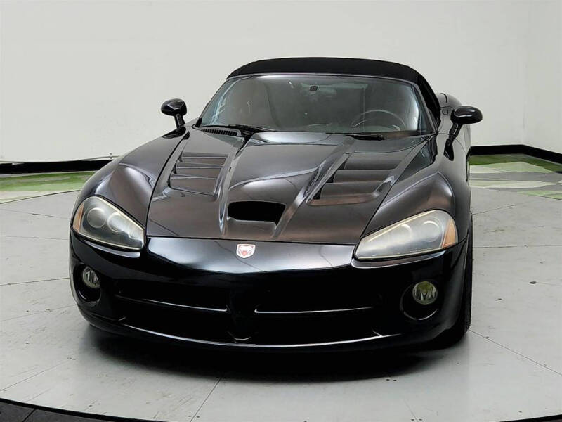 2005 Dodge Viper SRT-10