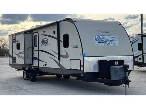 2014 Coachmen 320BHDS for sale at Jeff England Motor Company in Cleburne TX