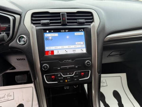 2019 Ford Fusion SEL