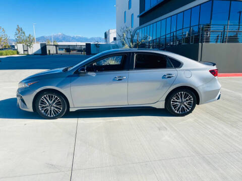 2022 Kia Forte GT Line