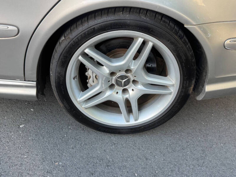 2005 Mercedes-Benz E-Class E 55 AMG
