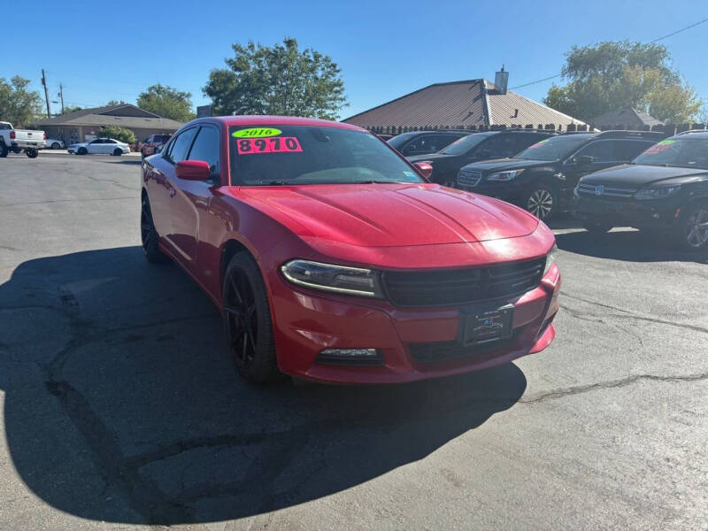 2016 Dodge Charger SXT