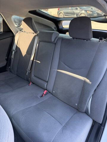 2012 Toyota Prius Two