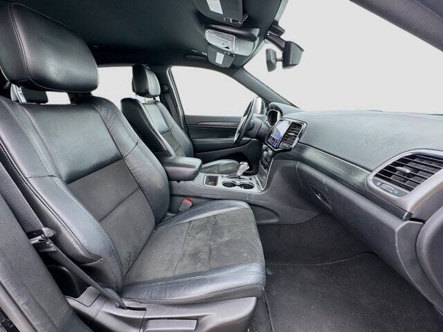 2020 Jeep Grand Cherokee Laredo E