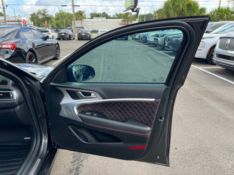 2023 Genesis G70