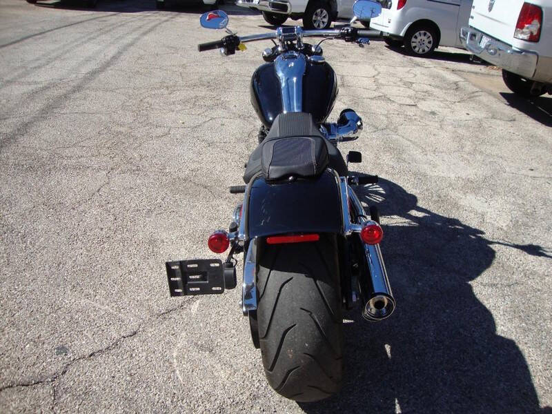 2024 Harley-Davidson Breakout