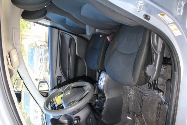 2023 Mitsubishi Mirage G4 ES