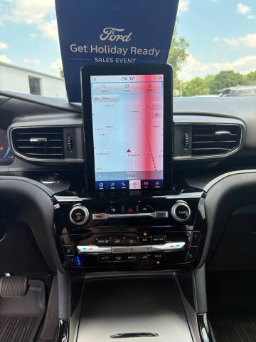 2022 Ford Explorer ST