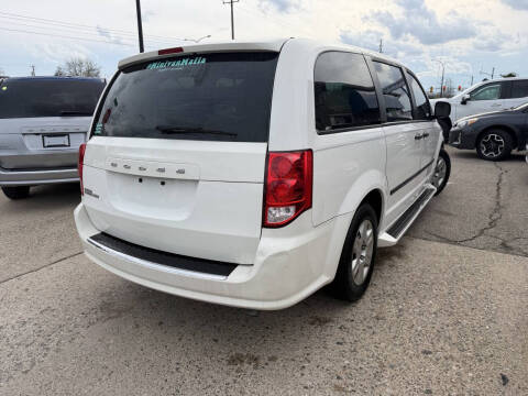 2013 Dodge Grand Caravan American Value Package