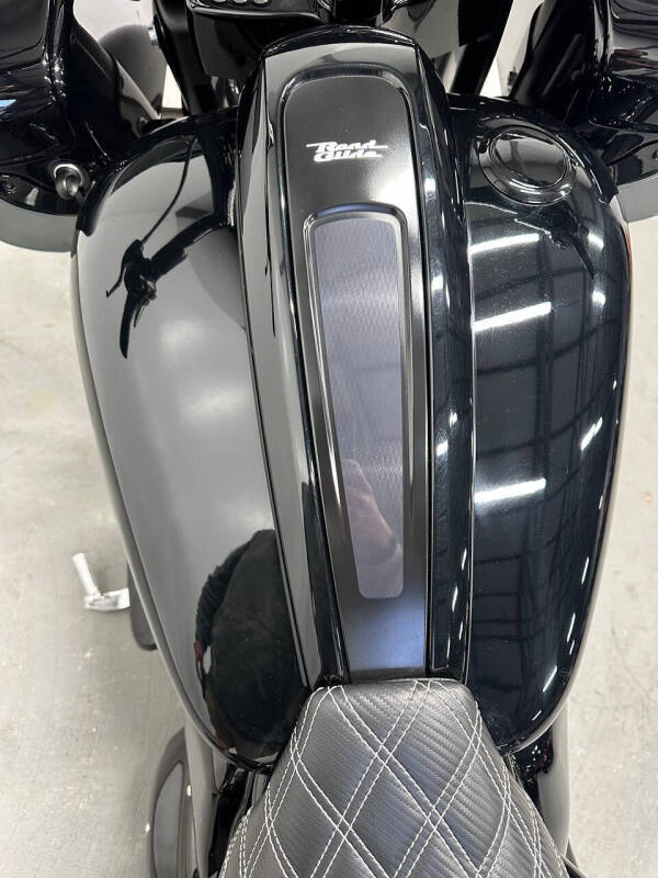 2023 Harley-Davidson Road Glide Special