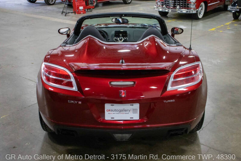 2009 Saturn SKY Red Line