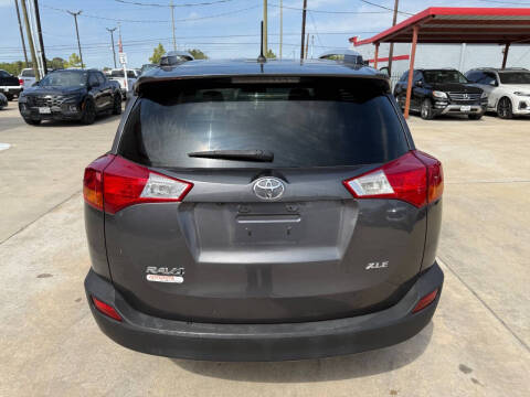 2013 Toyota RAV4 XLE