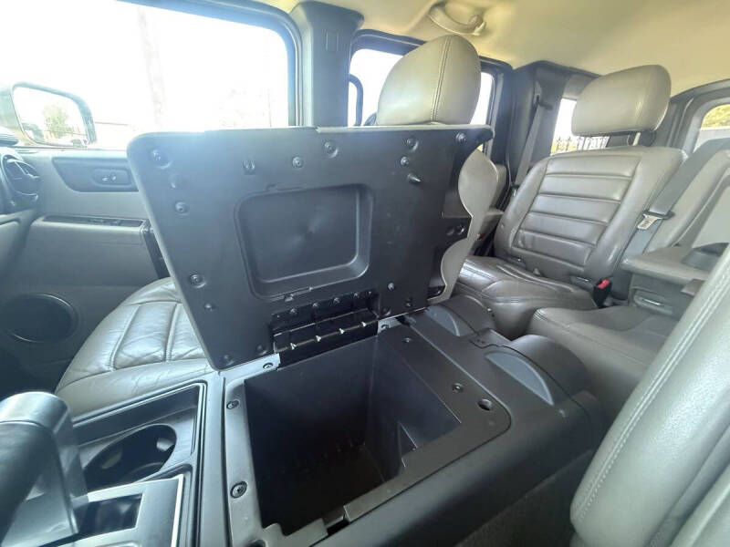 2005 HUMMER H2