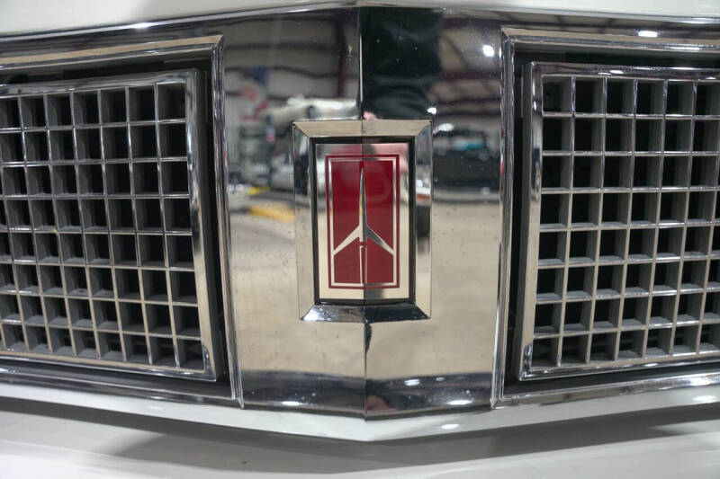 1983 Oldsmobile Ninety-Eight Regency