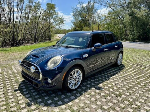 2016 MINI Hardtop 4 Door for sale at Americarsusa in Hollywood FL