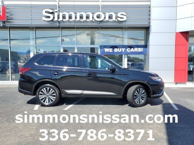 2020 Mitsubishi Outlander for sale at SIMMONS NISSAN INC in Mount Airy NC