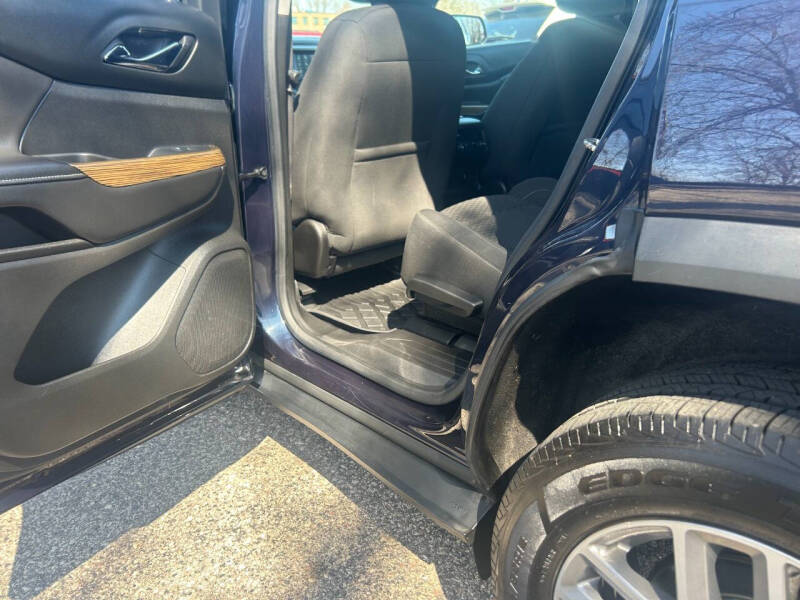 2017 GMC Acadia SLE-2