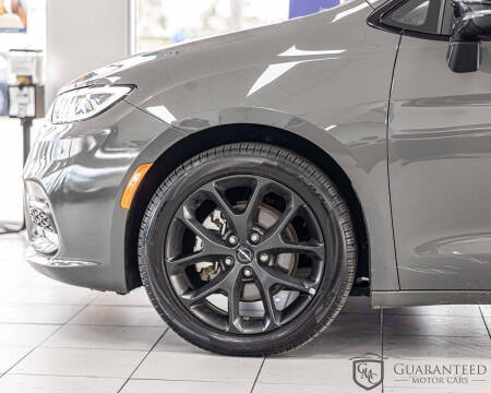 2025 Chrysler Pacifica Limited