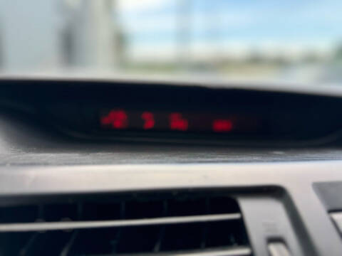 2014 Mazda MAZDA5 Sport