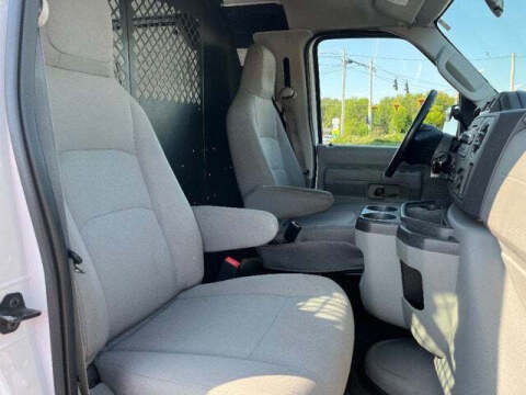 2011 Ford E-Series E-150