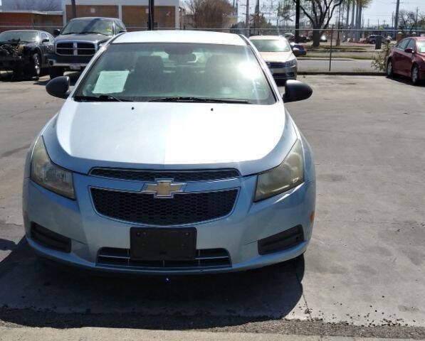 2011 Chevrolet Cruze LS