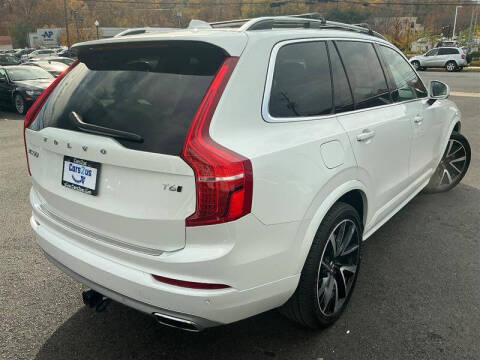 2019 Volvo XC90 T6 Momentum