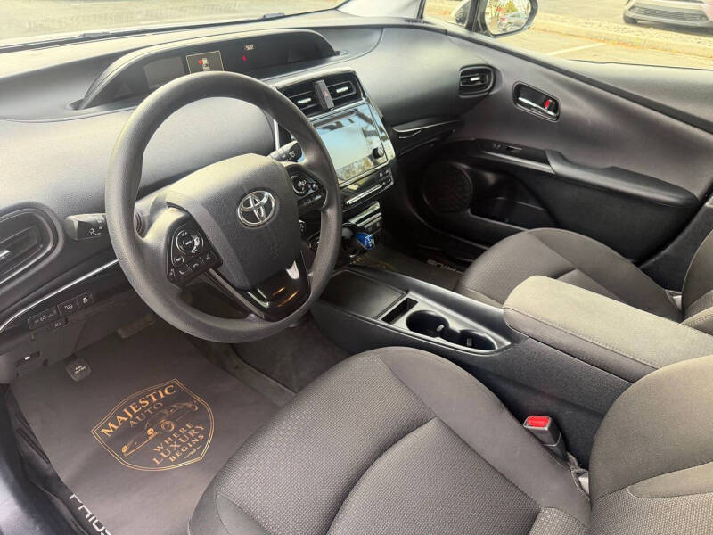 2019 Toyota Prius L Eco