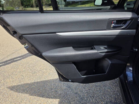 2012 Subaru Outback 3.6R Premium