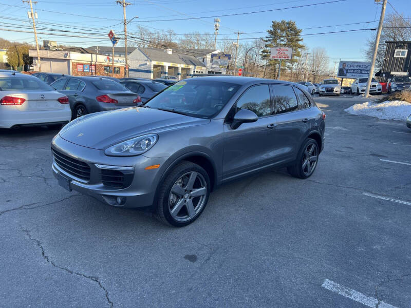 2016 Porsche Cayenne S