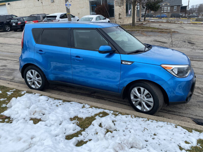 2016 Kia Soul +