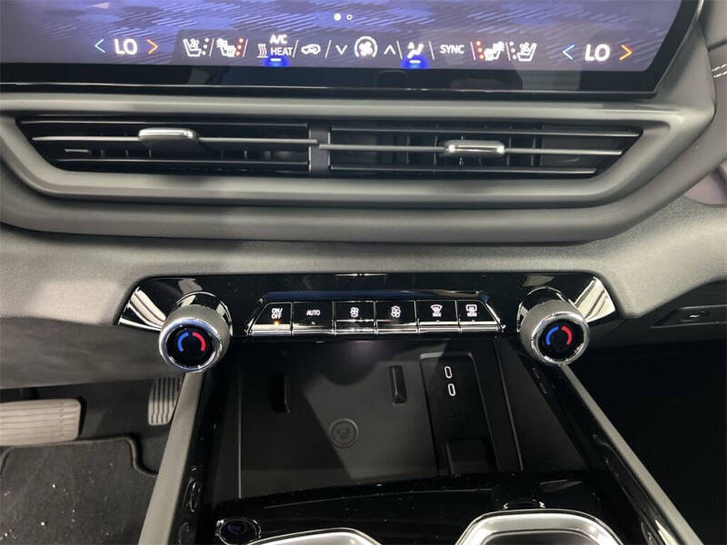 2025 Chevrolet Silverado EV LT