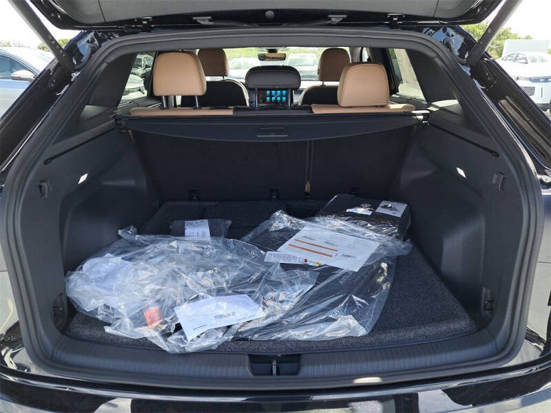 2026 Volkswagen Atlas Cross Sport SEL R-Line Black 4Motion