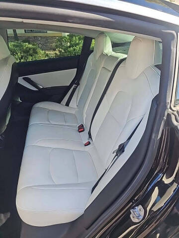 2019 Tesla Model 3 Performance