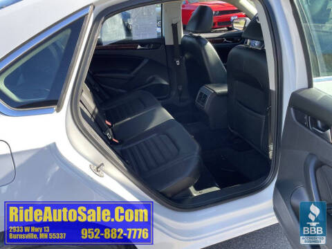 2013 Volkswagen Passat SEL