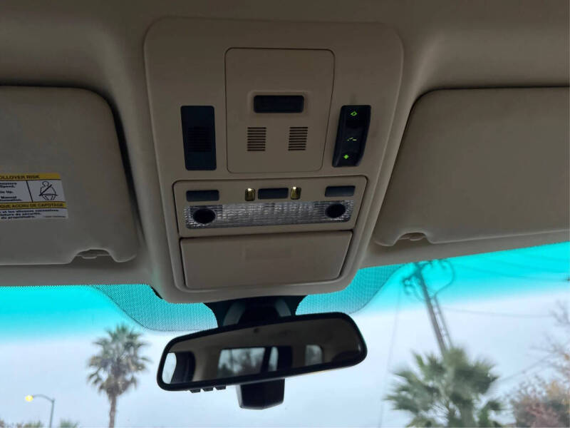 2012 Land Rover Range Rover HSE LUX