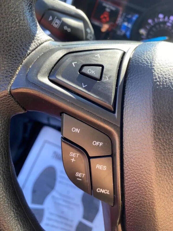 2021 Ford Edge SE