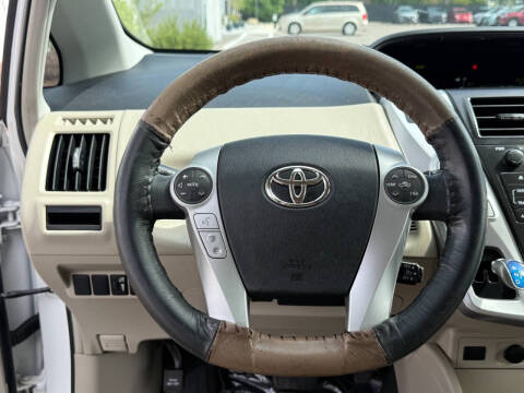 2012 Toyota Prius v Three