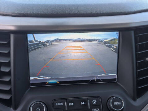 2017 GMC Acadia SLT-1