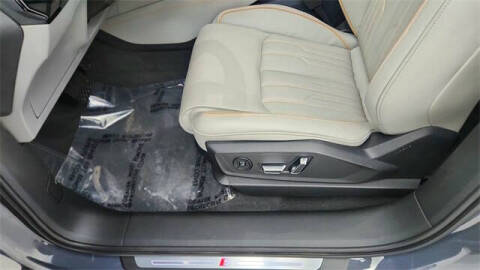 2024 Audi Q8 e-tron quattro Prestige