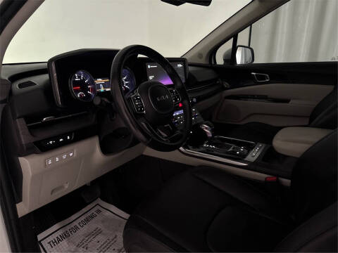 2022 Kia Carnival EX