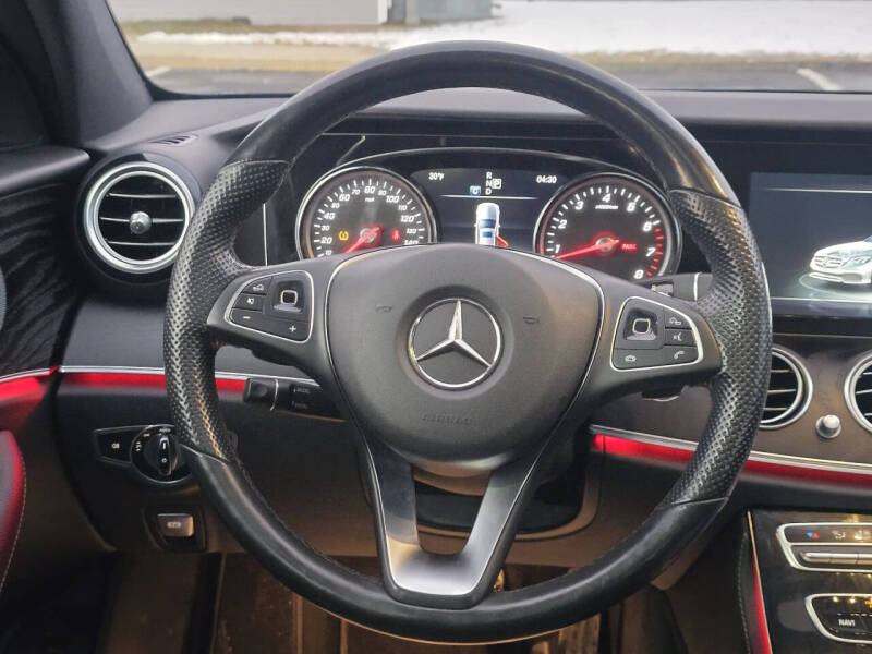 2017 Mercedes-Benz E-Class E 300 4MATIC