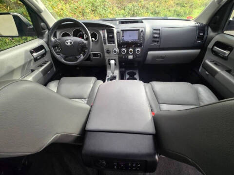 2013 Toyota Sequoia Limited