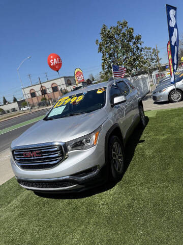 2017 GMC Acadia SLE-2