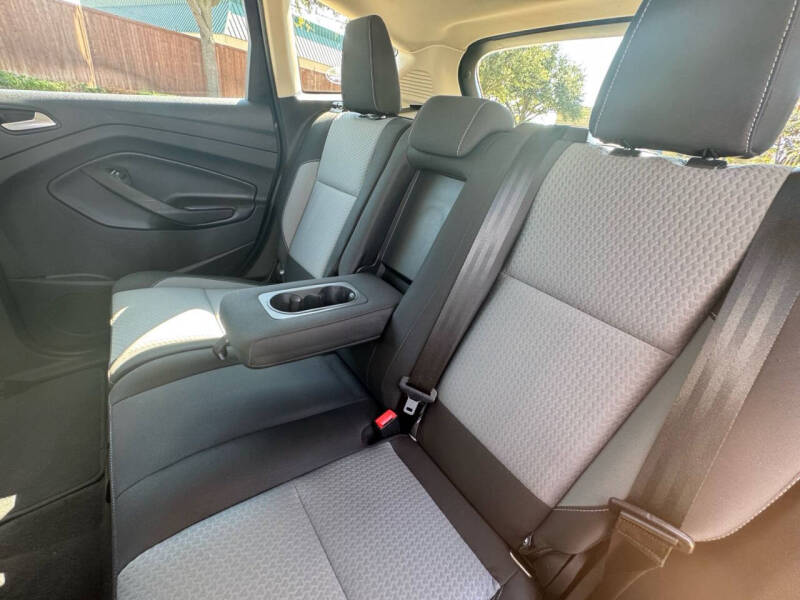 2017 Ford C-MAX Hybrid SE