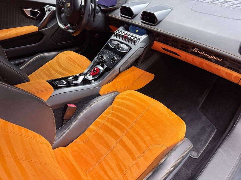 2015 Lamborghini Huracan LP 610-4